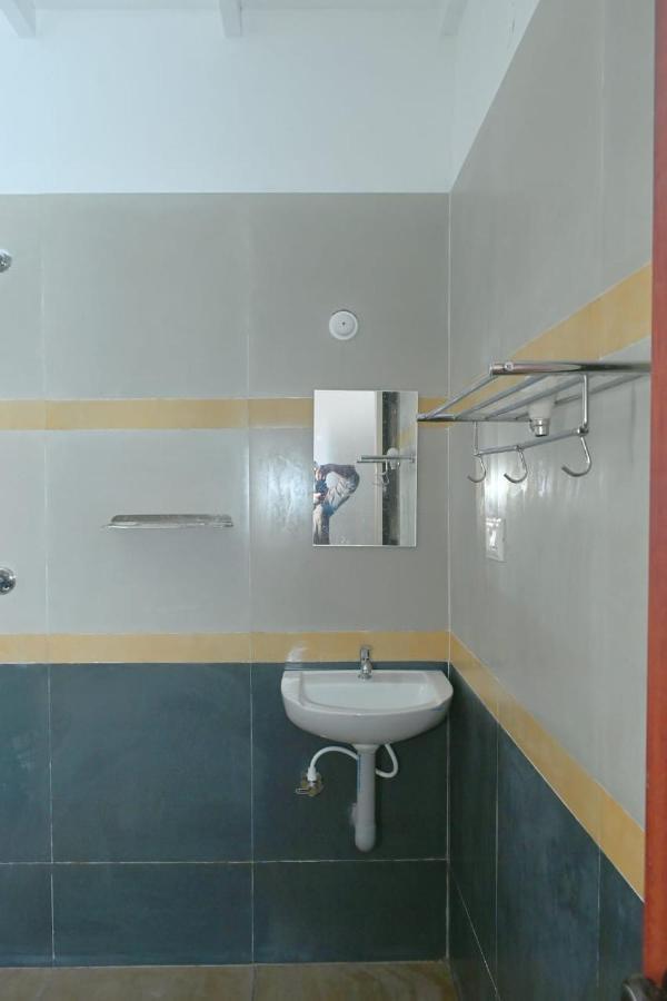 דירות Mundrothuruth Kayalvarath Paradise מראה חיצוני תמונה